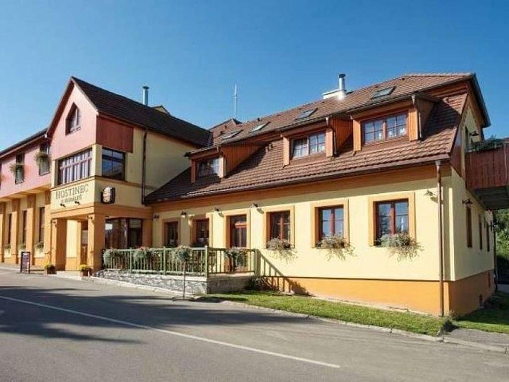 Hostinec U Hubalku Kostelec nad Orlicí Dış mekan fotoğraf